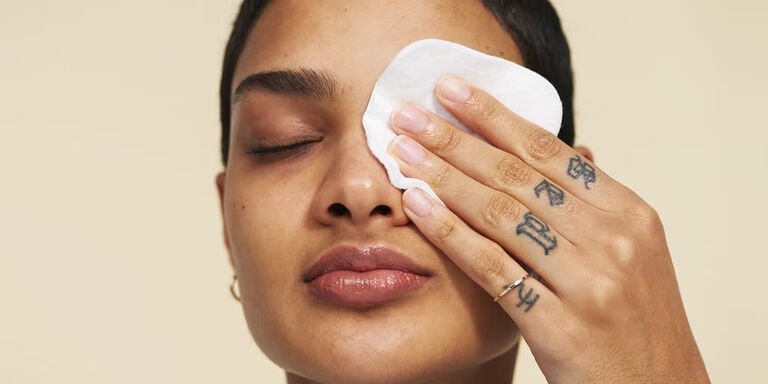 Pores dilatés