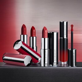 Le Rouge Deep Velvet - Rouge à lèvres fini mat poudré