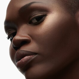 Extra Dimension Skinfinish - Highlighter Poudre