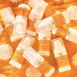 Le Soin Éclat Contour Des Yeux Anti-Cernes 