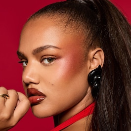 Hot Cheeks - Blush Illuminateur Velours
