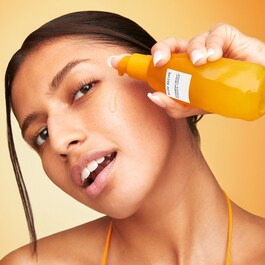 Cloudberry Bright Unifying Face Toner- Lotion tonique Unifiante 
