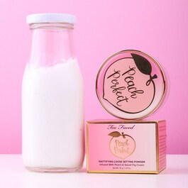 Peach Perfect Loose Powder - Poudre libre Peaches & Cream