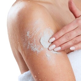 KP Bump Eraser Body Scrub 10% AHA - Exfoliant Corporel aux AHA