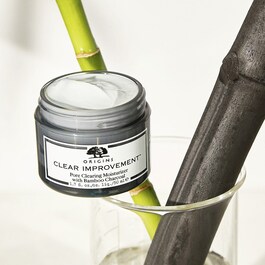 Clear Improvement - Soin Hydratant Non-Gras au Charbon de Bambou