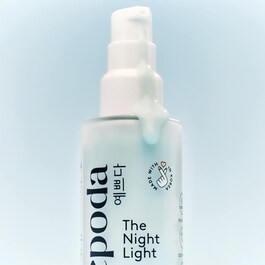 The Night Light – Crème hydratante sans huiles à l'armoise et niacinamide 