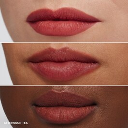 Luxe Matte Liquid Lipstick - Rouge à lèvres liquide mat hydratant