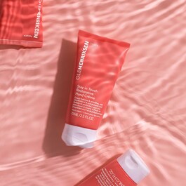 Stay In Touch Restorative Hand Crème - Crème Mains Réparatrice