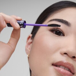 LOVE THE LIFT - Mascara courbe instantanée et volume lifté
