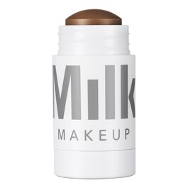 MILK MAKEUPMatte Bronzer - Bronzer Crème 290 avis Testé par nos membres GoldVoir la vidéo Le produit essayé dans la vidéo a été offert par Sephora 28,00€ 466,67€ / 100g