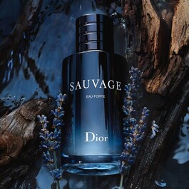Sauvage Eau Forte - Parfum sans alcool, notes fraîches et intenses