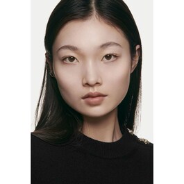 N°1 DE CHANEL - Fond De Teint Revitalisant, Illumine, Hydrate, Protège