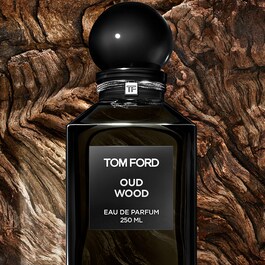 Oud Wood - Lotion hydratante pour le corps