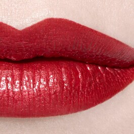 ROUGE COCO BLOOM - Rouge à Lèvres Hydratant et Repulpant Longue Tenue