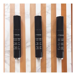 Light‑expert Click Brush - Fond De Teint Liquide
