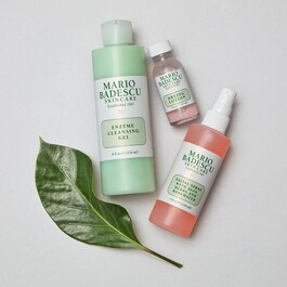 Spray visage à l'aloe vera, aux plantes aromatiques et à l'eau de rose