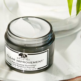 Clear Improvement - Soin Hydratant Non-Gras au Charbon de Bambou