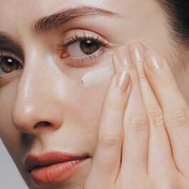 Future Solution LX - Crème Régénérante Contour Yeux et Lèvres 