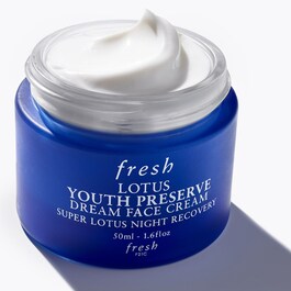 Day And Night Essentials - Coffret De Soins Eclat Pour La Peau