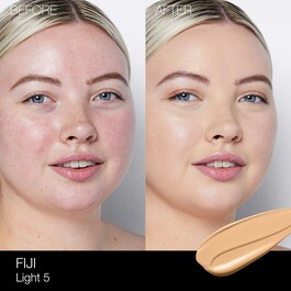 Light Reflecting Foundation - Fond de Teint Fluide
