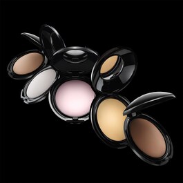 Skin Fetish: Sublime Perfection Blurring Under-Eye Powder - Poudre contours yeux