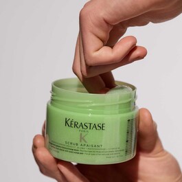 Fusio-Scrub Gommage Apaisant - Gommage lavant pour les cuirs chevelus irrités