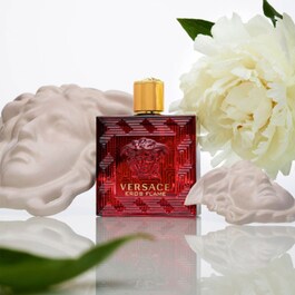 VERSACE EROS Flame - coffret cadeau Eau de Parfum et Soins Parfumés