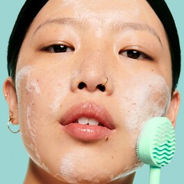 The POREfessional All-in-One Mask Wand - Pinceau et Brosse Nettoyante visage