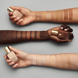 Double Wear - Fond de Teint longue tenue intransférable SPF 10