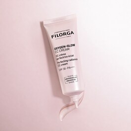  OXYGEN-GLOW - CC Crème éclat perfecteur de teint anti rides