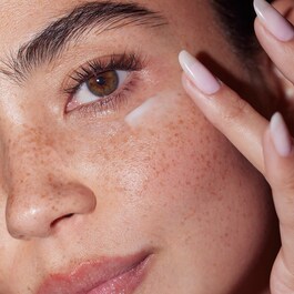 Jet Lag Overnight Eye Serum – Sérum de nuit hydratant contour des yeux