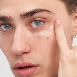 Crème yeux à la caféine