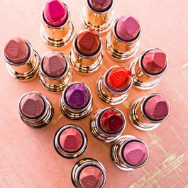 Peach Kiss Lipstick - Rouge à Lèvres Mate Hydratant Longue Tenue