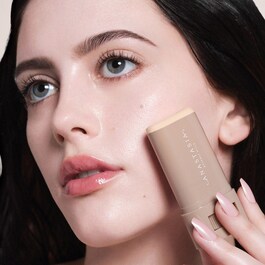 Beauty Balm Serum Boosted Skin Tint – Baume teinté