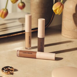 Real Flawless Weightless Perfecting Concealer - Correcteur