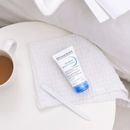 Atoderm mains & ongles - Crème hydratante mains sèches abîmées