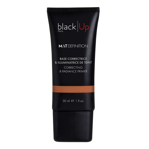 mat definition - base correctrice et illuminatrice de teint