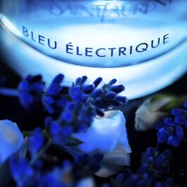 LA NUIT DE L'HOMME BLEU ELECTRIQUE ❘ YVES SAINT LAURENT ≡ SEPHORA