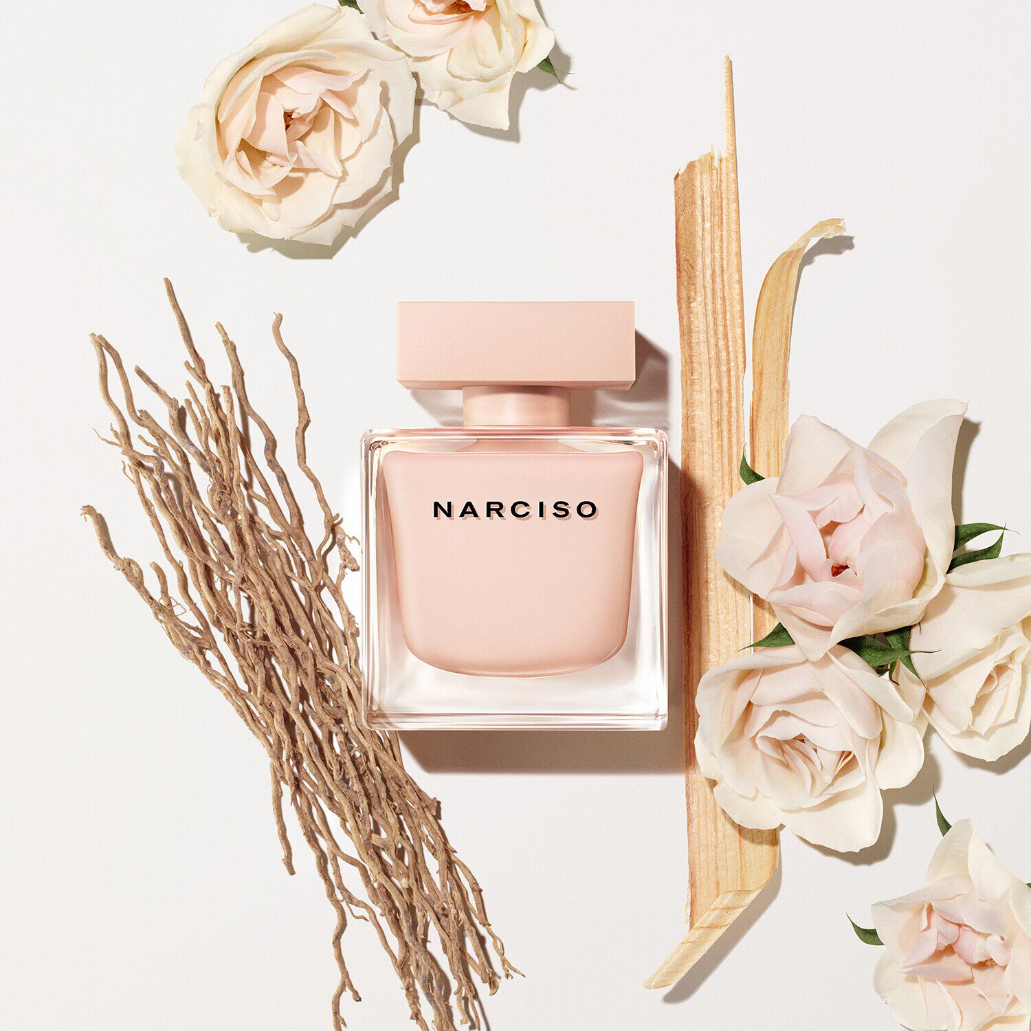 Narciso Poudr e Eau de Parfum Bois e Florale Poudr e de NARCISO