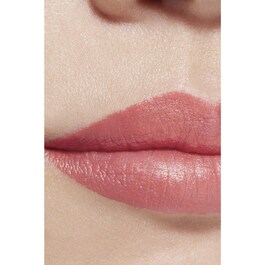ROUGE ALLURE INK - Rouge a Lèvres Liquide Mat