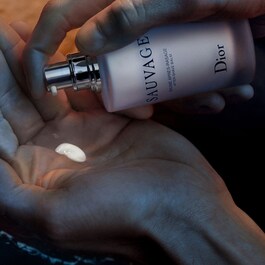Sauvage - Baume après-rasage parfumé - Apaise et hydrate