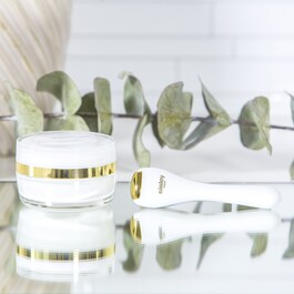 Sisleya L'intégral Anti-Age - Crème Contour Des Yeux Et Des Lèvres