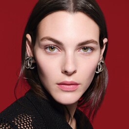 N°1 DE CHANEL CRÈME AU CAMÉLIA ROUGE - RECHARGE - Repulpe – Lisse – Protège 