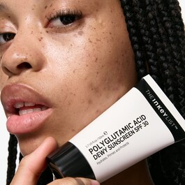 Polyglutamic Acid Dewy Suncscreen SPF30 - Crème Solaire Visage SPF30