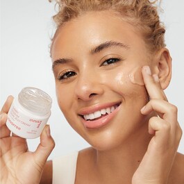 Crème Gel Éclat aux Cerisiers à Fleurs et à la Niacinamide - Crème Éclat