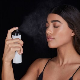 Veil Soft Focus Setting Spray - Spray Fixateur