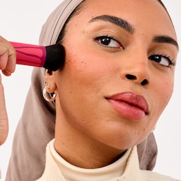 Hoola Wavemaker – Pinceau pour crème bronzante