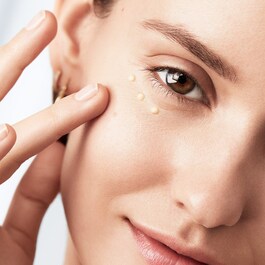 Vitamin Enriched Eye Base - Base Vitaminée Pour Les Yeux