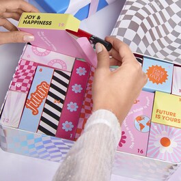 The Future is Yours - Le Calendrier de l'Avent Beauté prémium