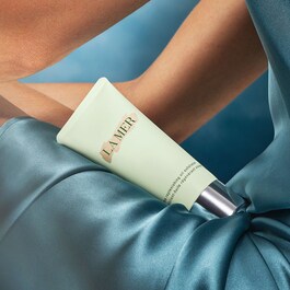 L'Exfoliant-Huile Régénérant Visage